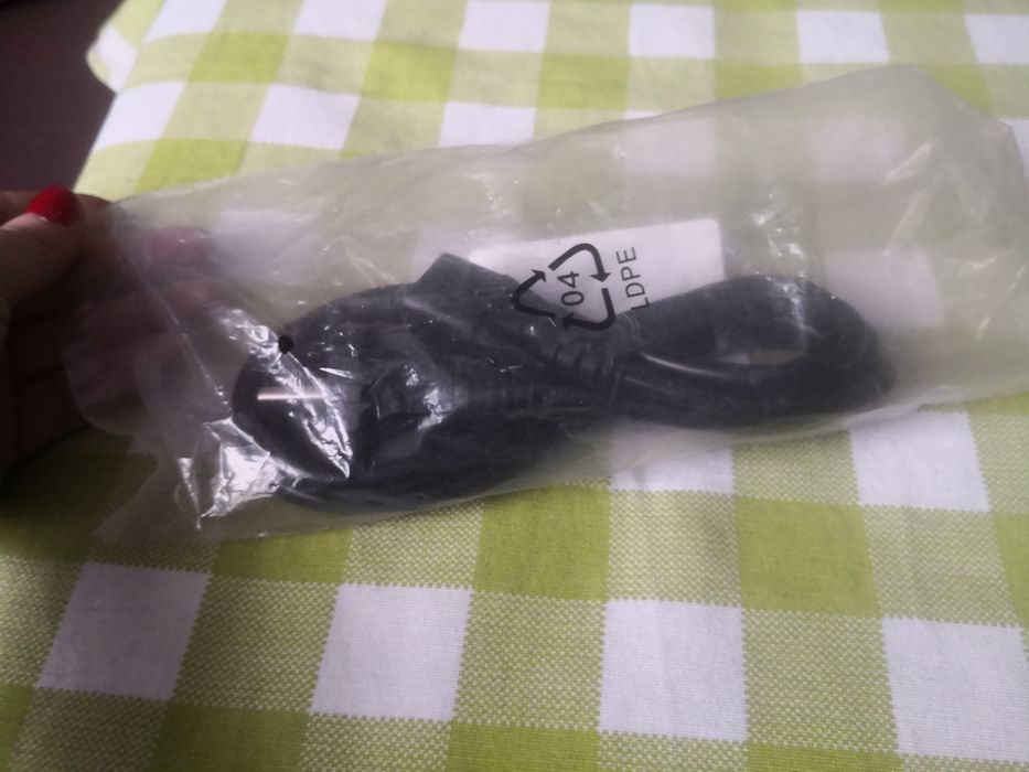 Kabel do komputera Nowy