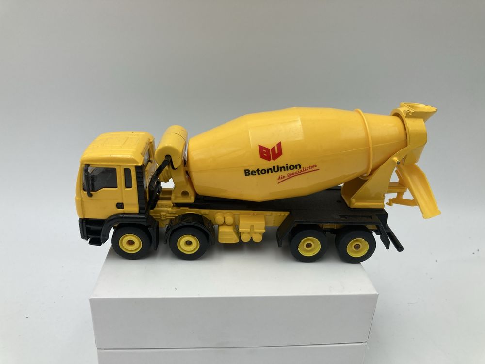 Siku betoniarka Man 3525 Super Serie Metall 1:55 Cement Mixer