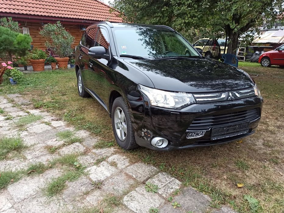 Mitsubishi Outlander Z niemiec 7 osobowy