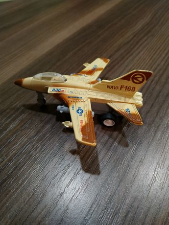 Літак іграшковий на колесах, 9,5×9см, висота 4см