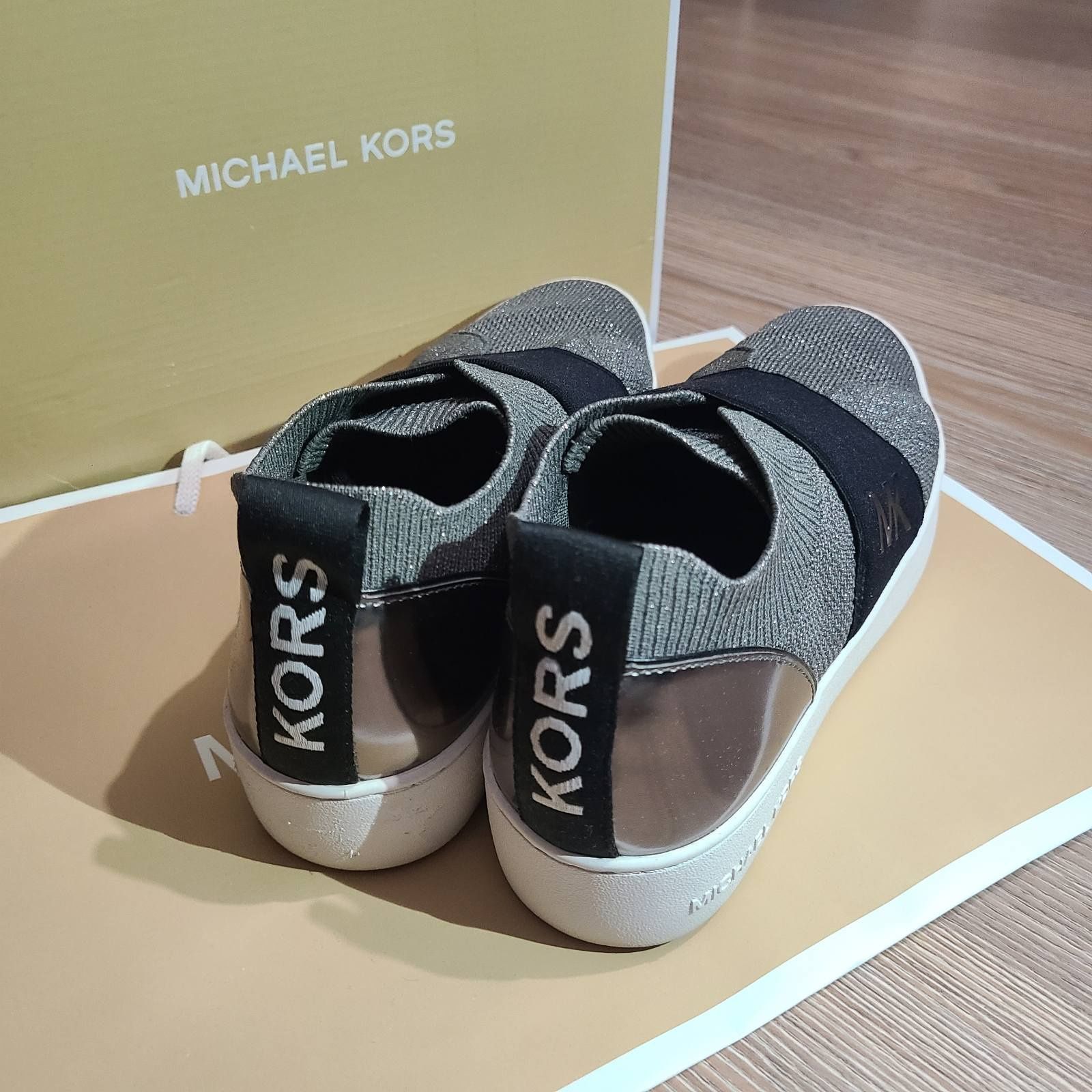 Кросівки Michael Kors.розмір 36