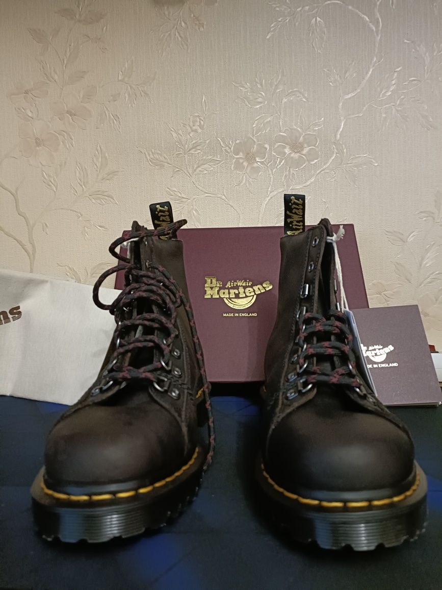 Ботинки dr. Martens