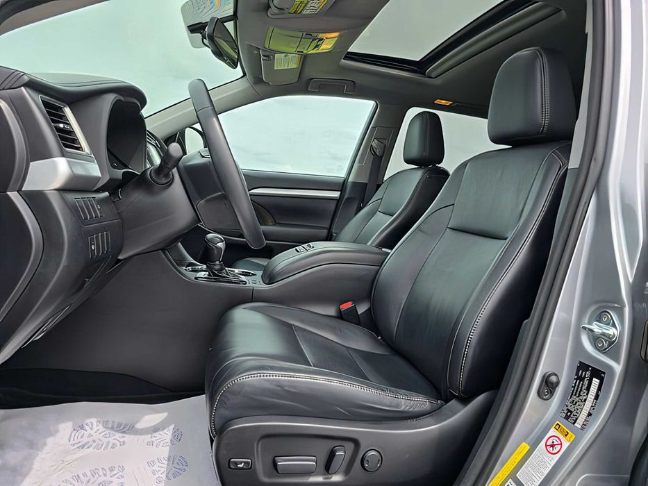 Toyota Highlander      2015