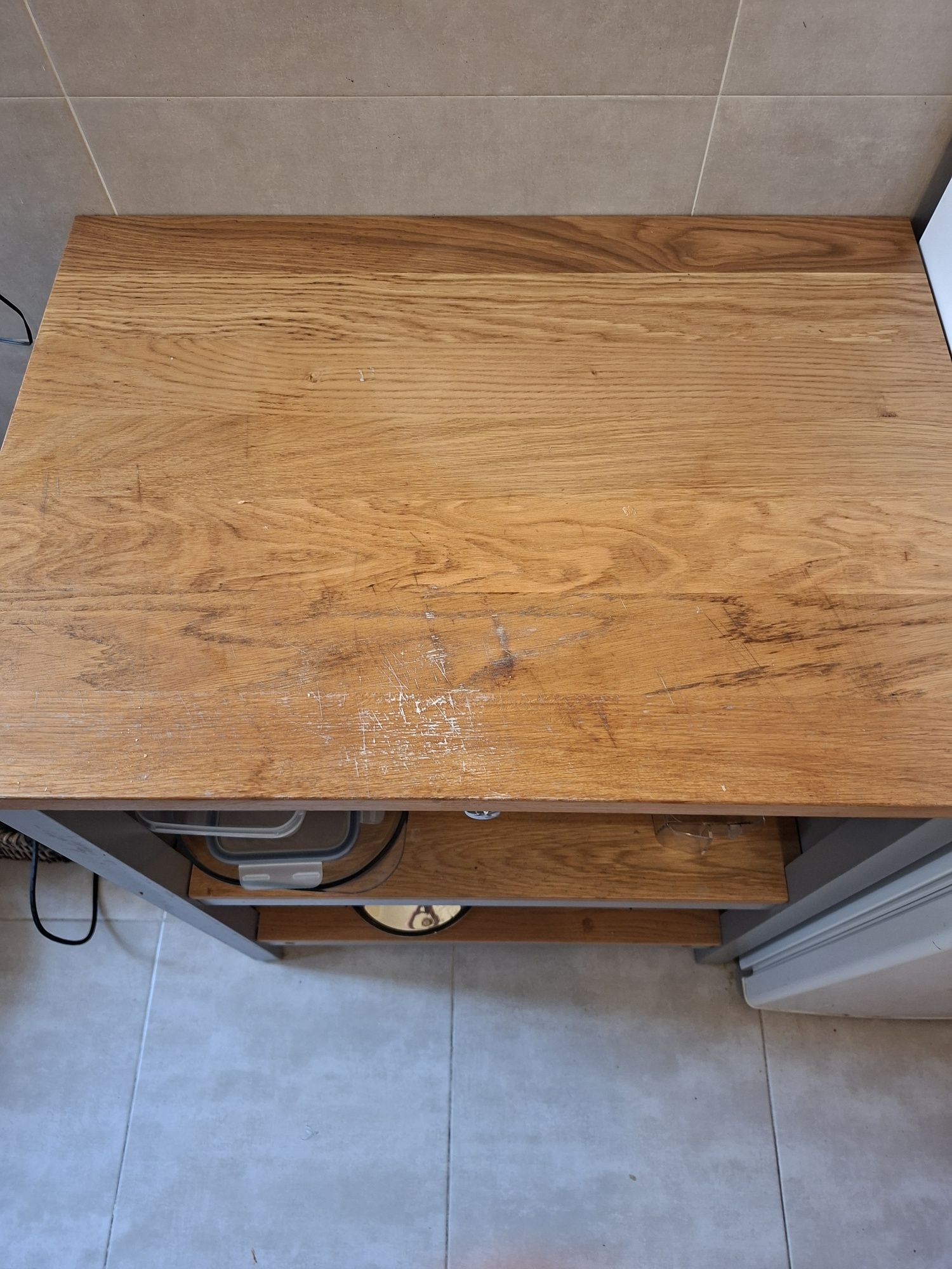 Movel de cozinha robusto Ikea com gaveta