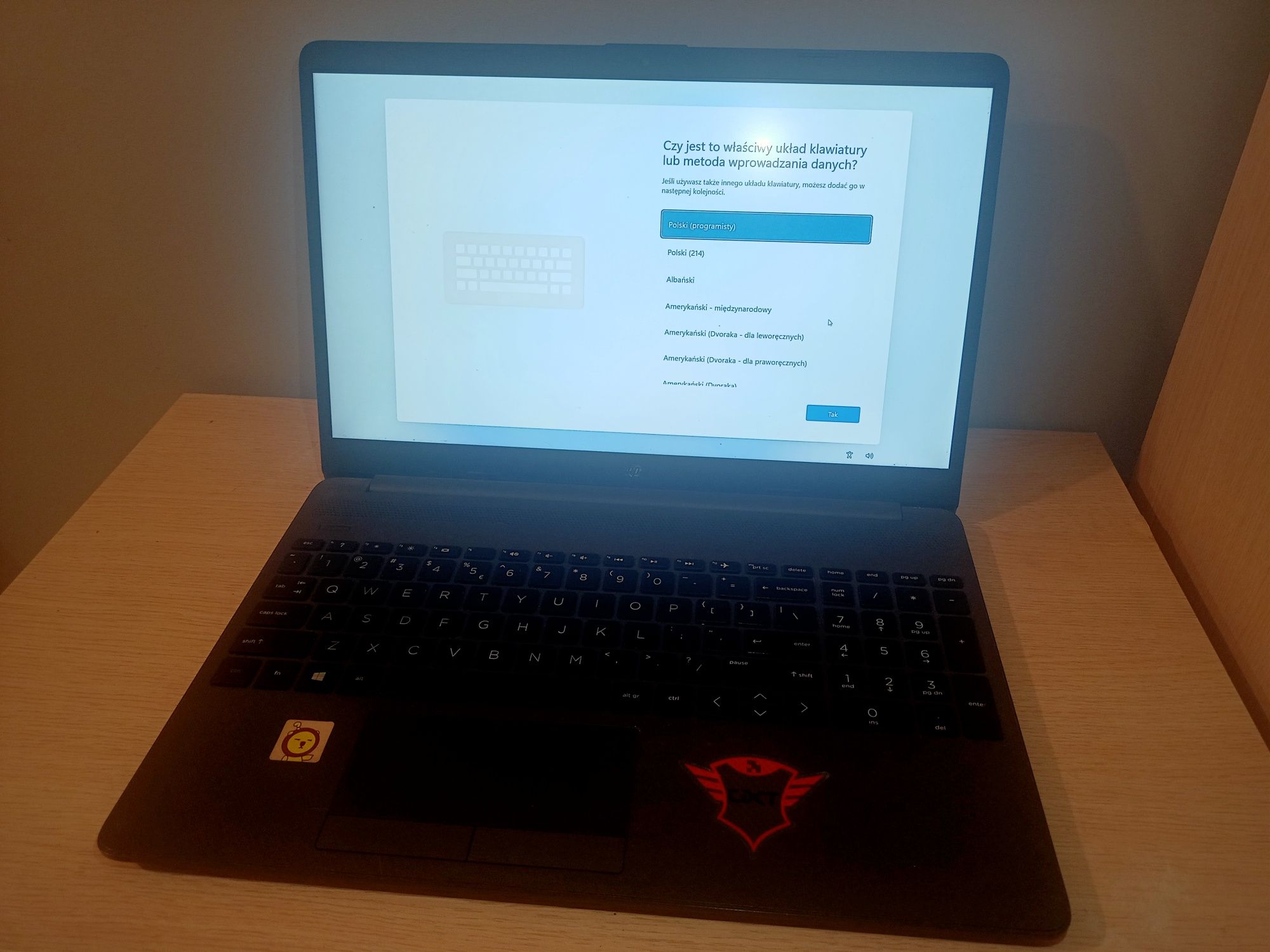 Laptop HP 255 g8