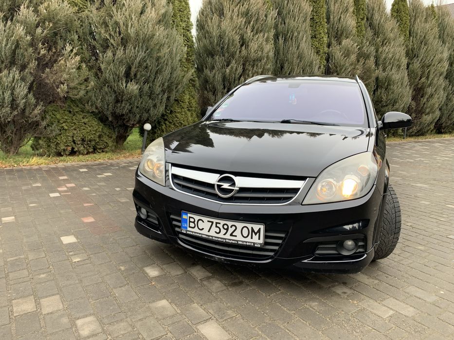 Opel Vectra Caravan OPC line