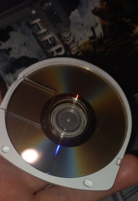 Гра  medal of honor heroes 2 на umd для PSP