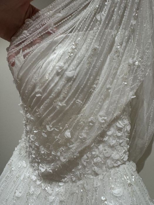 Весільна сукня Pronovias