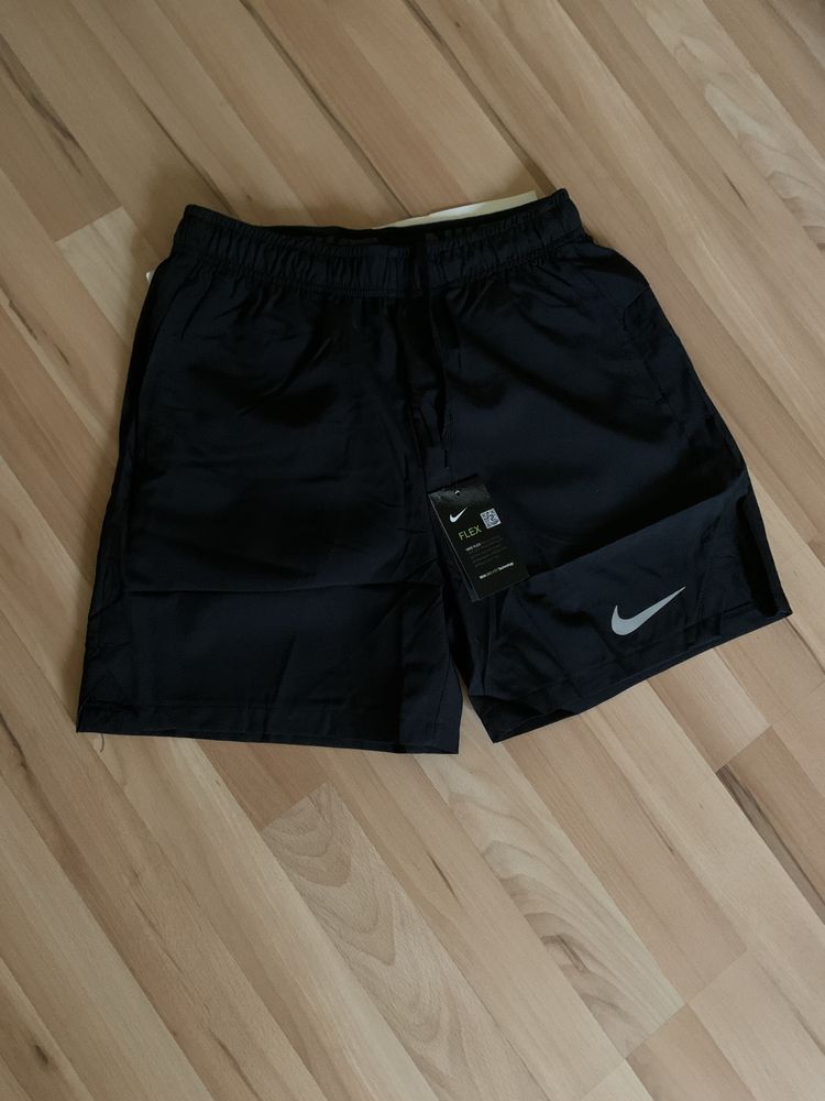 шорти nike dri-fit