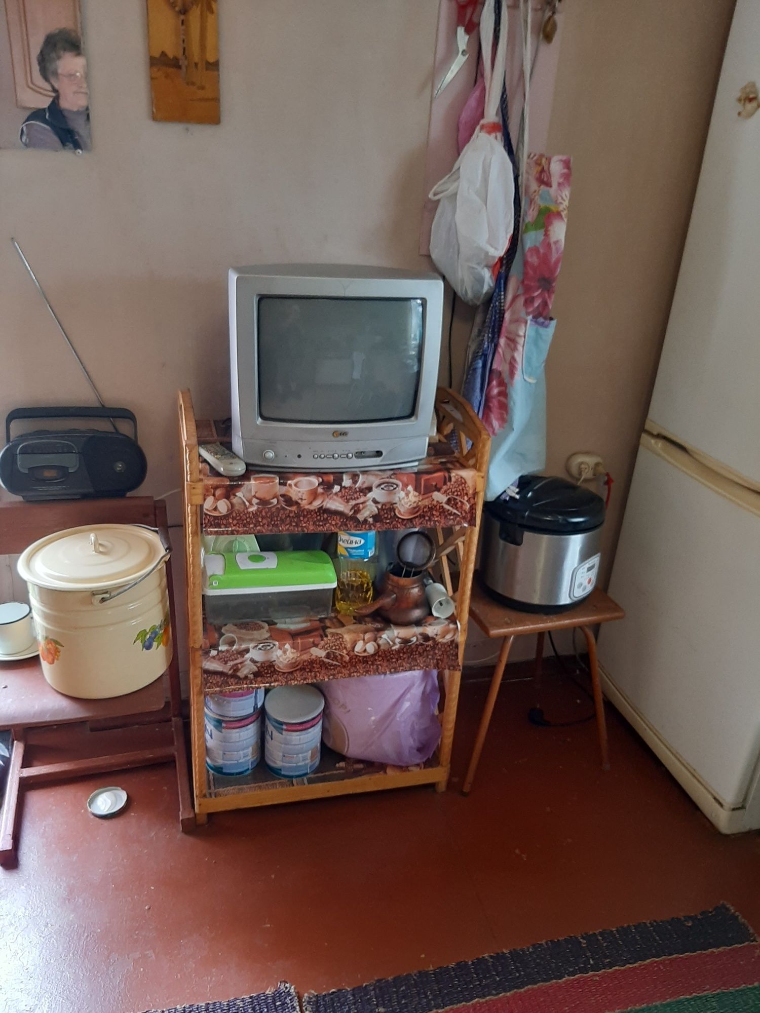 Продам дачу,товЖаворонок,1 км от Варшавской трассы, состояние жилое
