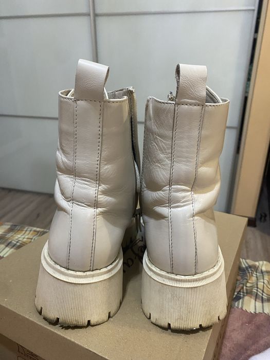 40 р. шкіряні молочні черевики з натуральним утепленням
