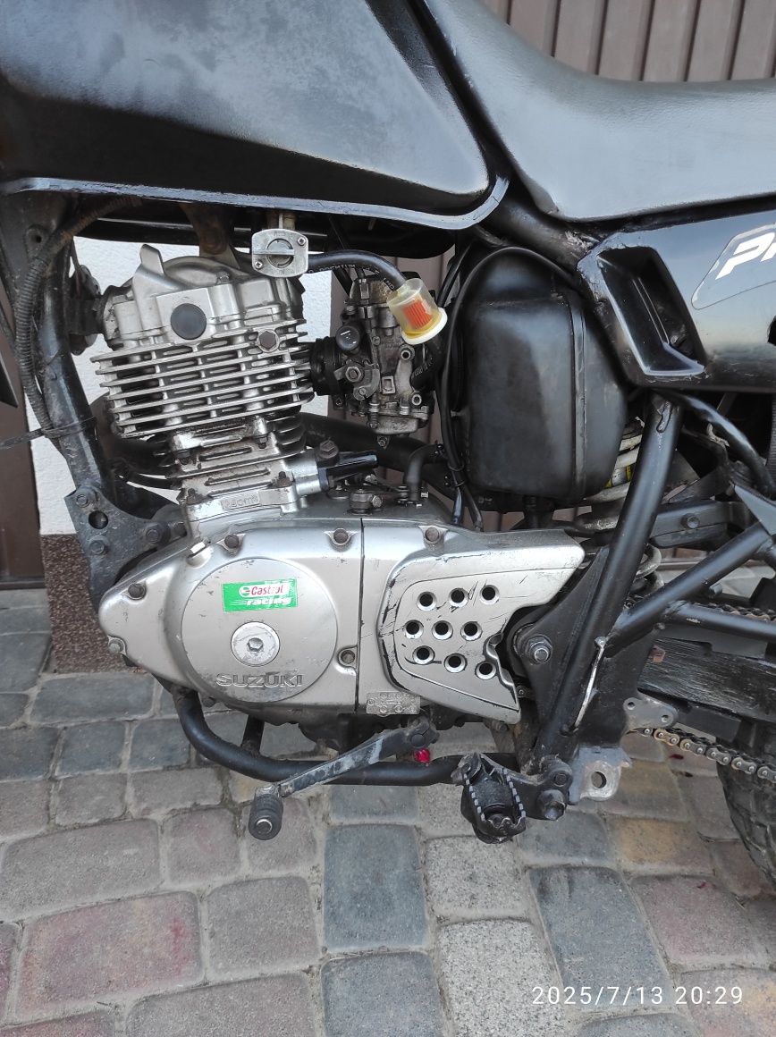 Suzuki dr 125 enduro