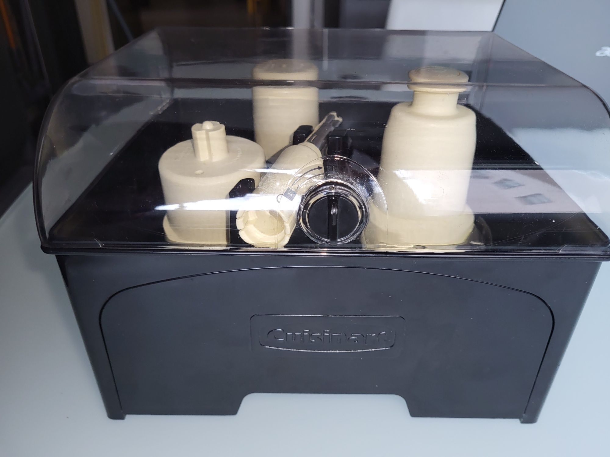 Кухонний комбайн тістоміс Cuisinart type q91b ref. FP14DCE