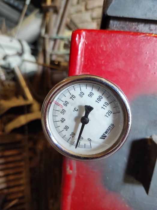 Продам котел 10 киловат шахтный