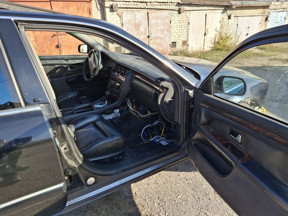 Продам ауди А-8 4.2 квадро