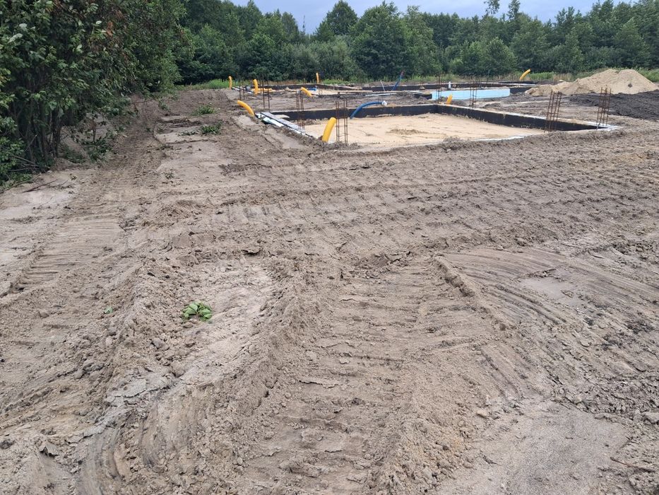 Prace ziemne Kopanie stawu fundamentów zasypy wyrywanie karp rozbiórki