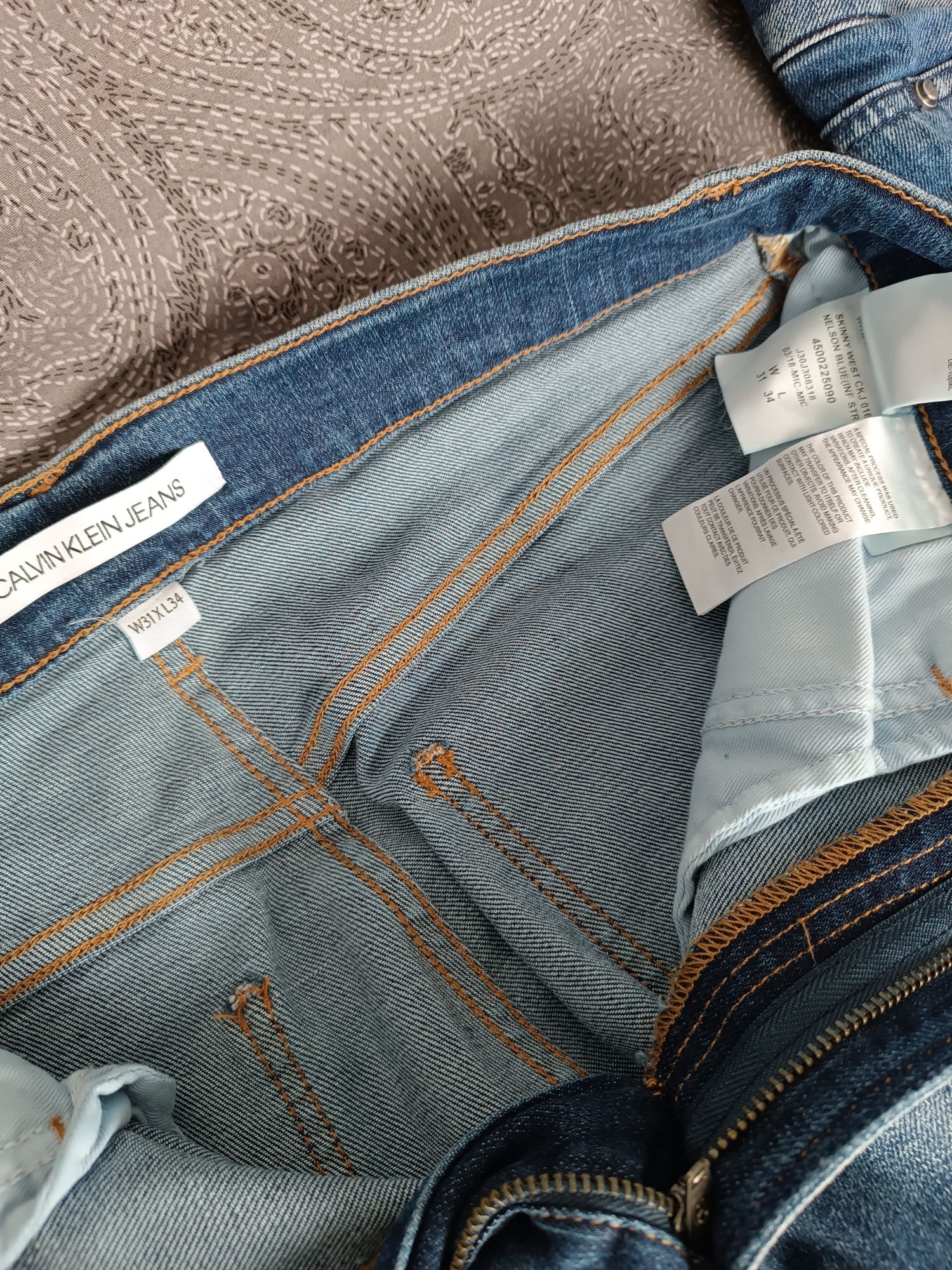 Spodnie Cavin Klein Jeans rozm W 31 L 34 trzy pary