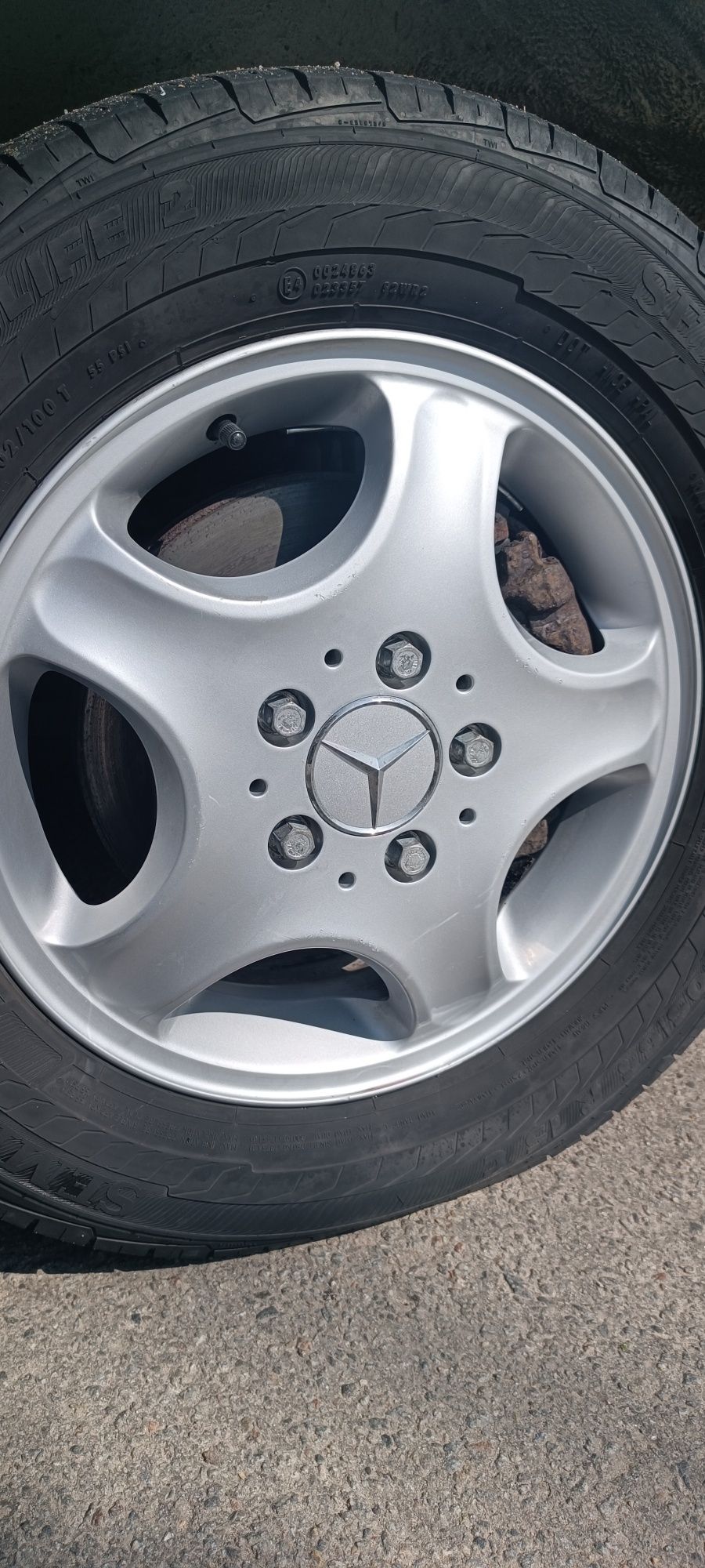 Продам диски 5/112 r15 можна і з резиною.