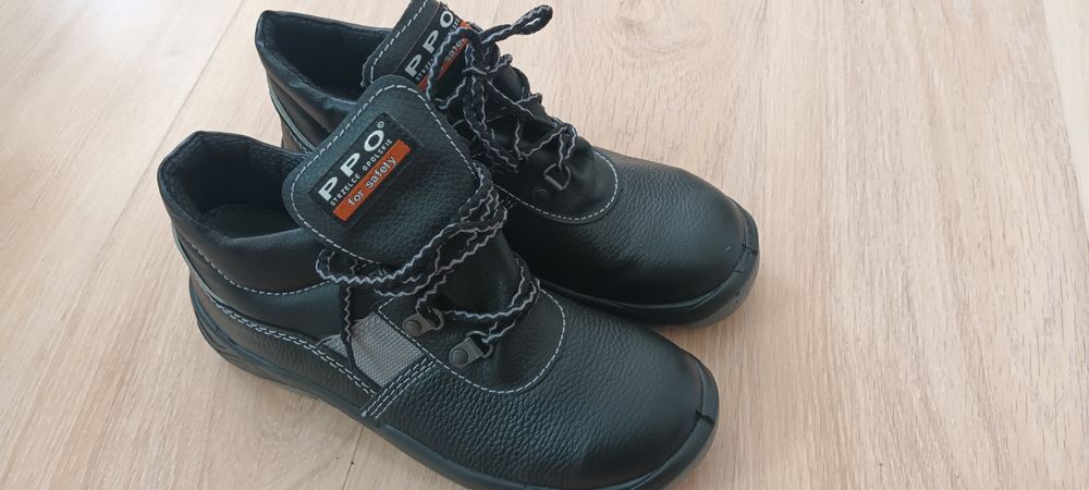 Buty robocze rozm39  S1 SRC
