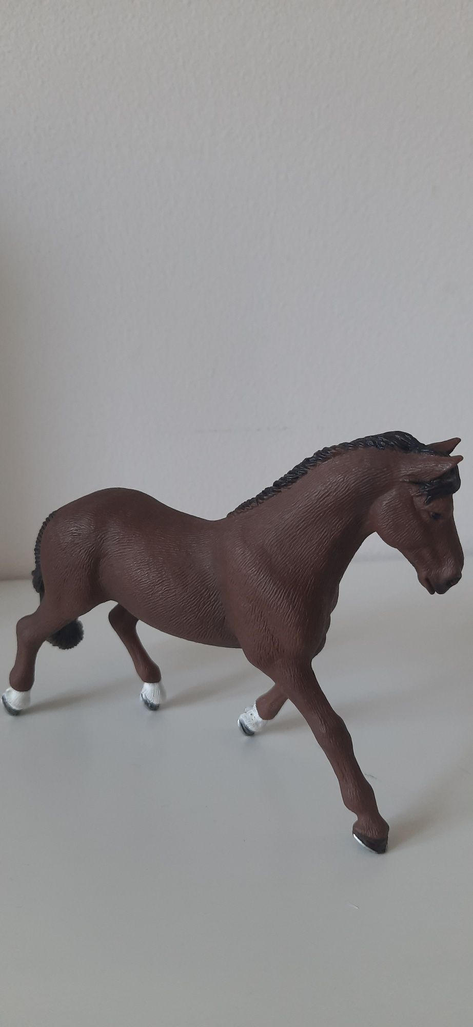 Schleich figurki wałach Trakeński