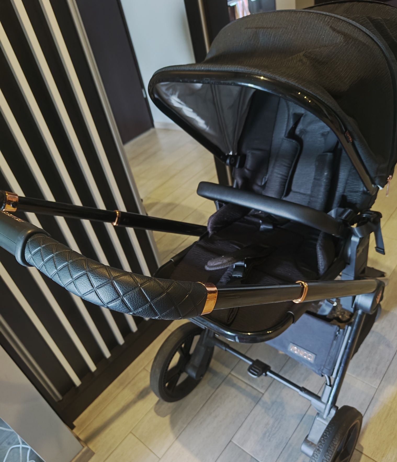 Wózek venicci Tinum 3w1 Black