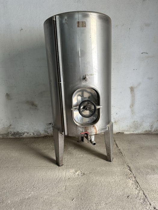 Cuba em inox 250l