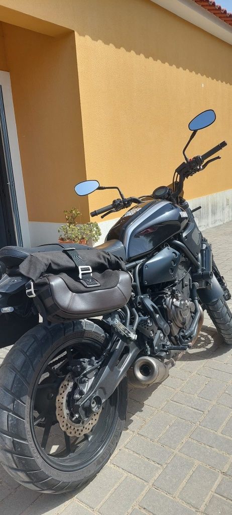 Yamaha XSR 700 Faster Sons