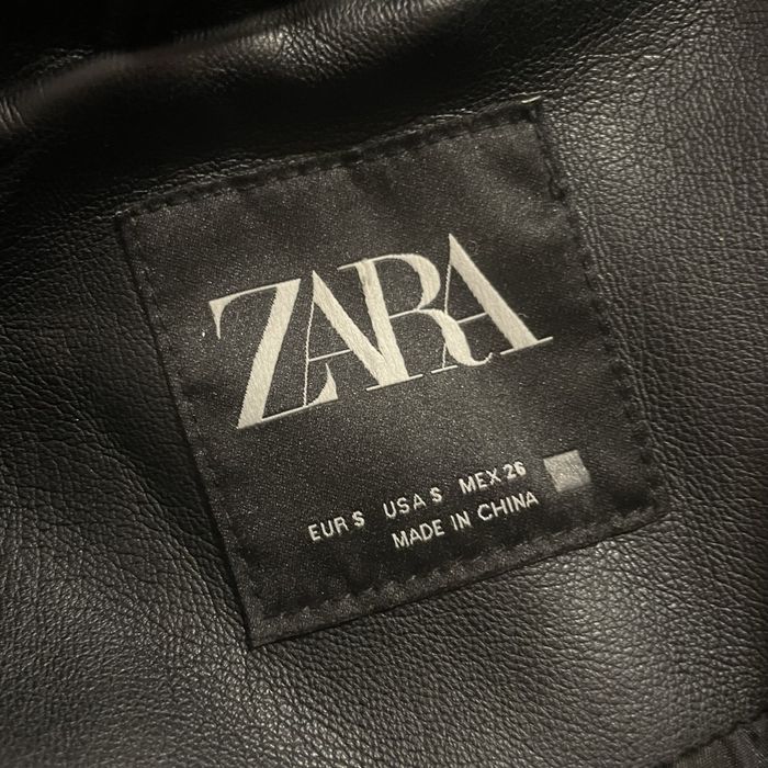 Пуховик Zara з еко-шкіри