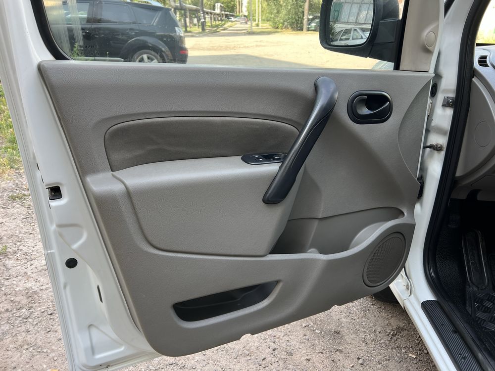 Renault kangoo 2. K9K 1.5