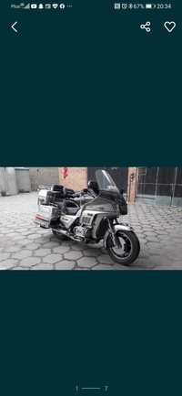 Honda Gold Wing 1200