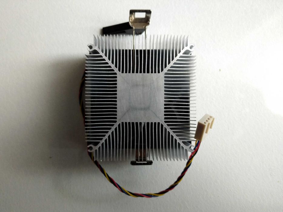 Процессор AMD A4 4020 3.2 GHz FM2/FM2+ встроенная графика