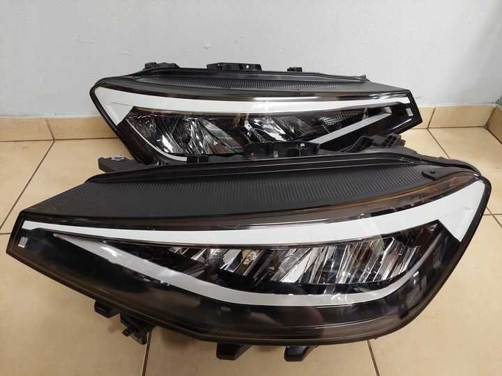 VW ID4 11A Фары передние фонари Європа USA