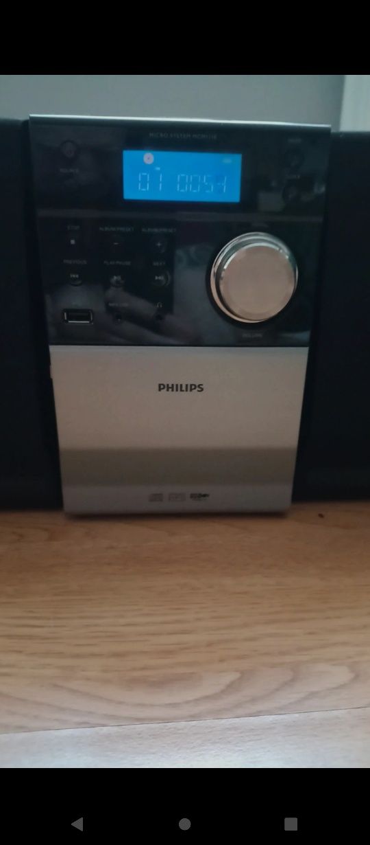 Wieża Philips.  CD/USB/AUX/Radio. MP3.