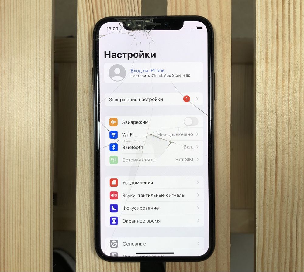 Телефон Apple iPhone x10 на 64 gb