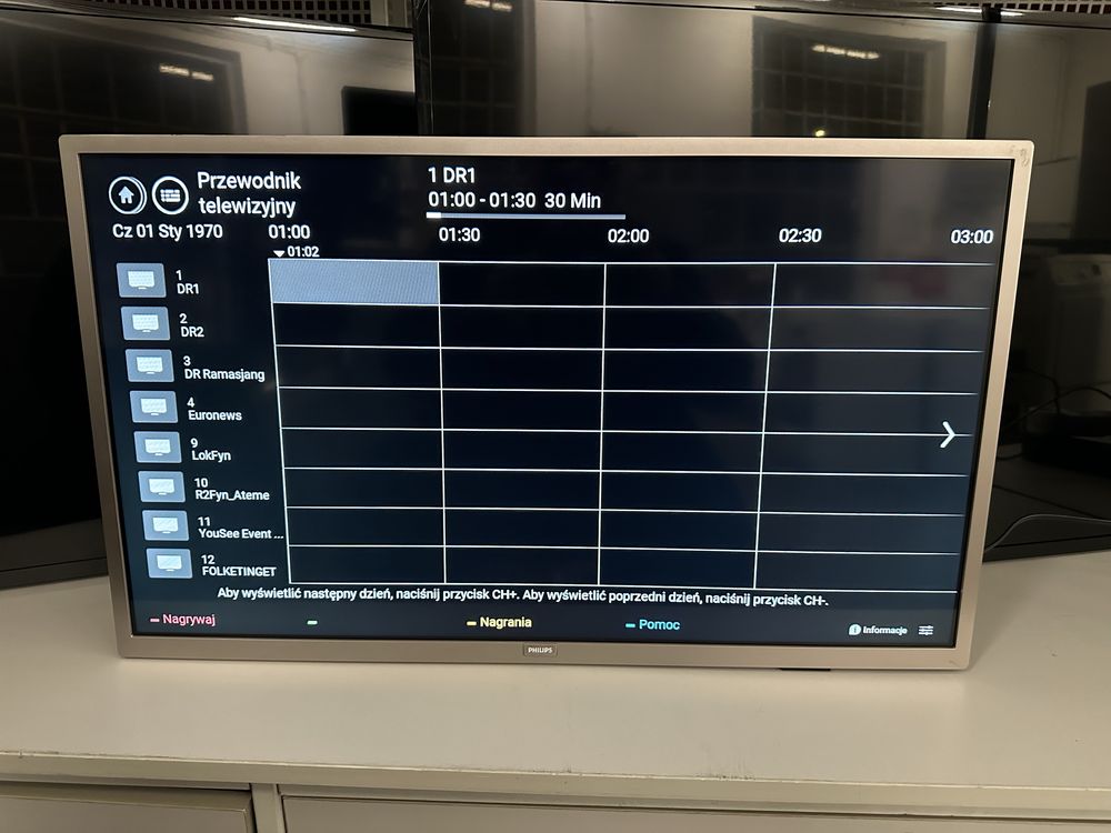 Telewizor LED PHILIPS 32"+ SMART TV BOX. Gwarancja. Transport
