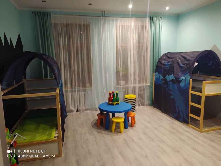 Łóżko IKEA piętrowe, materac, baldachim