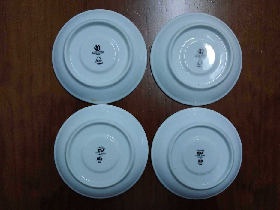 Pires de Porcelana *Café Delta* (marcados na base)