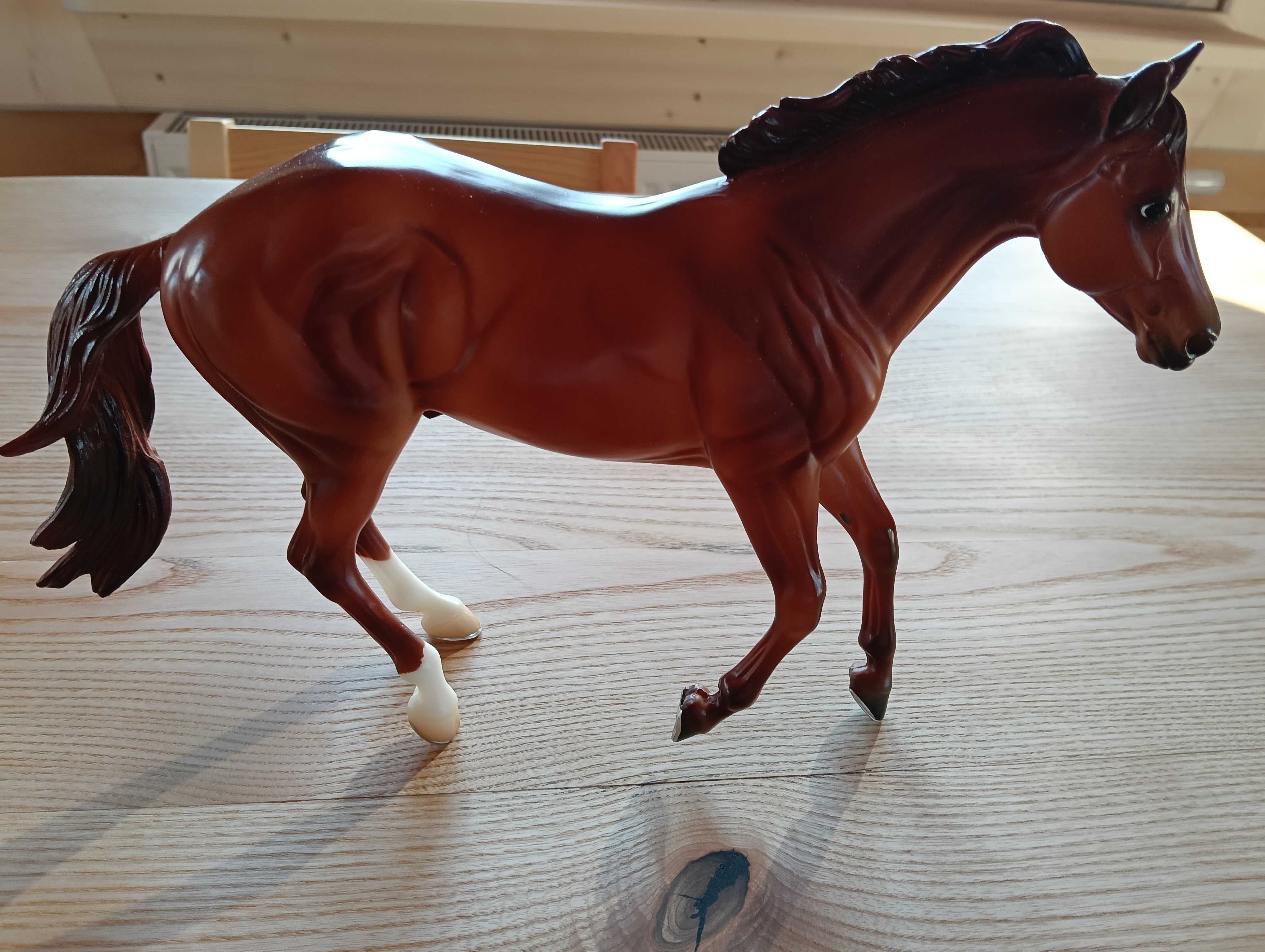 Figurka konia Breyer .