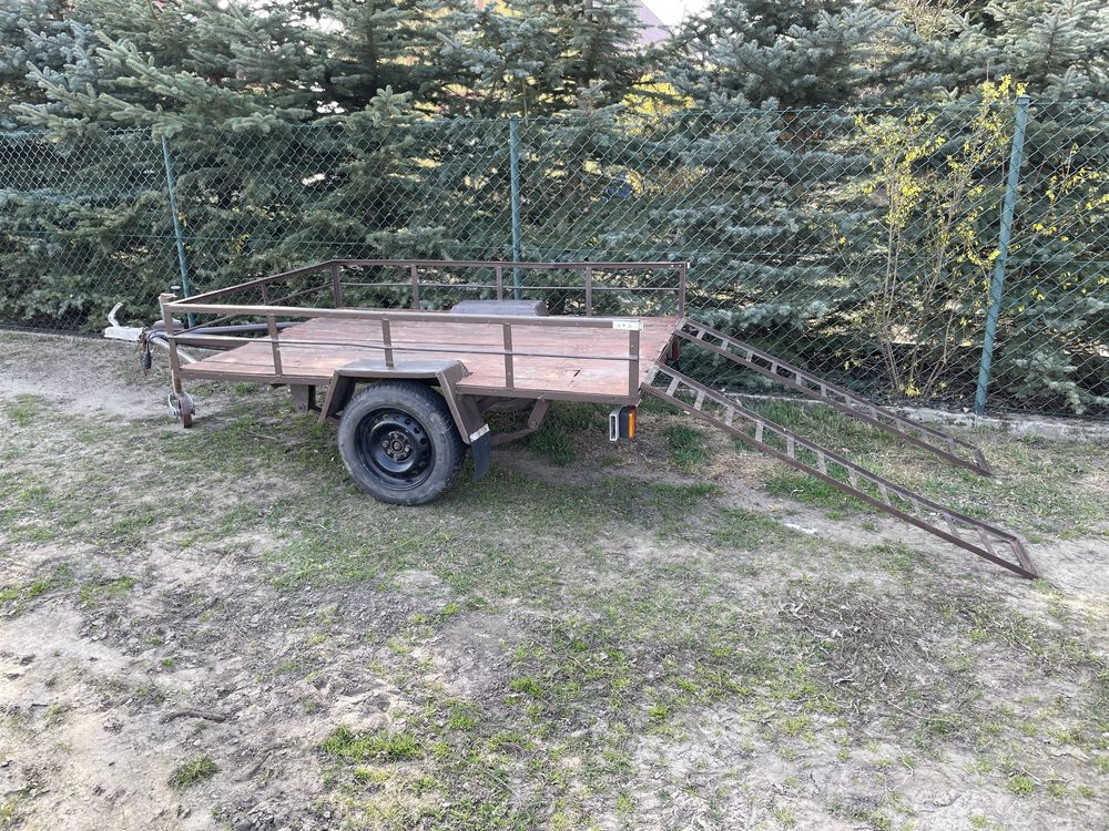 Przyczepka lekka z najazdami Platforma do Quada szeroka 130cm