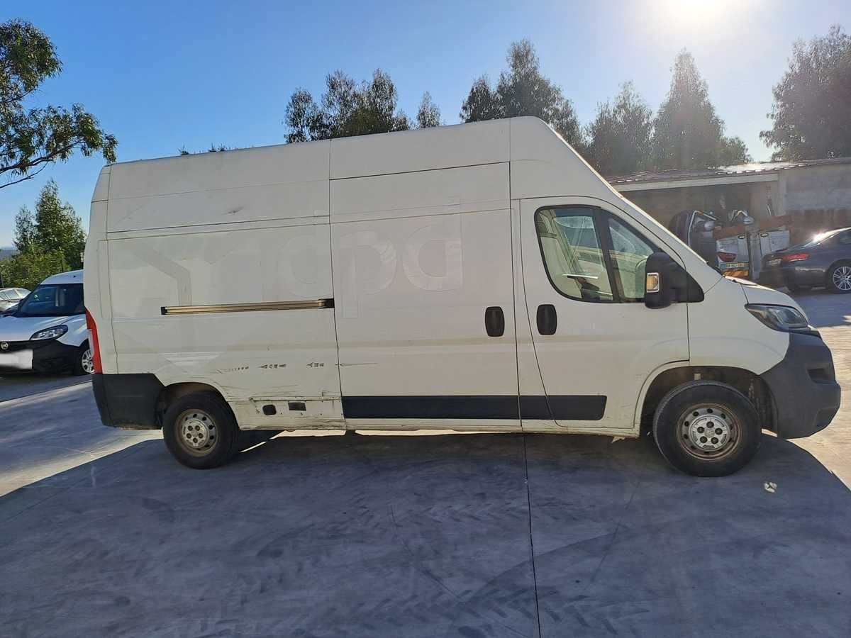 Peugeot BOXER   2.2 BlueHDi 120cv 2021  IVA dedutivel
