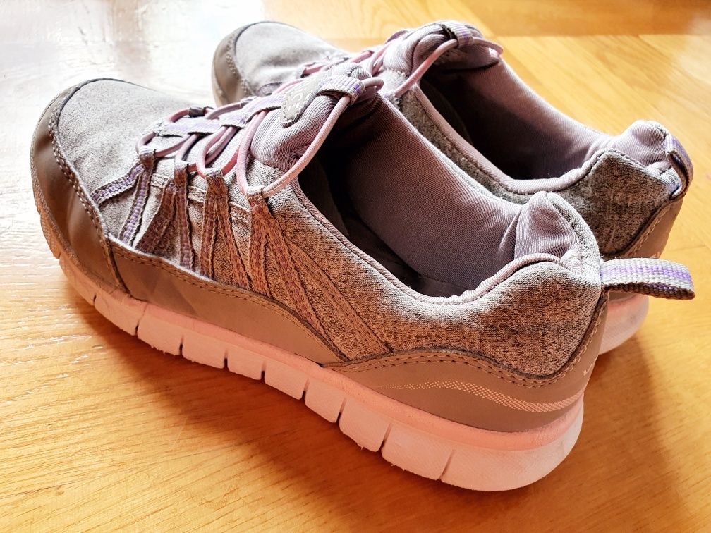 Buty sportowe do szkoły adidasy r.34