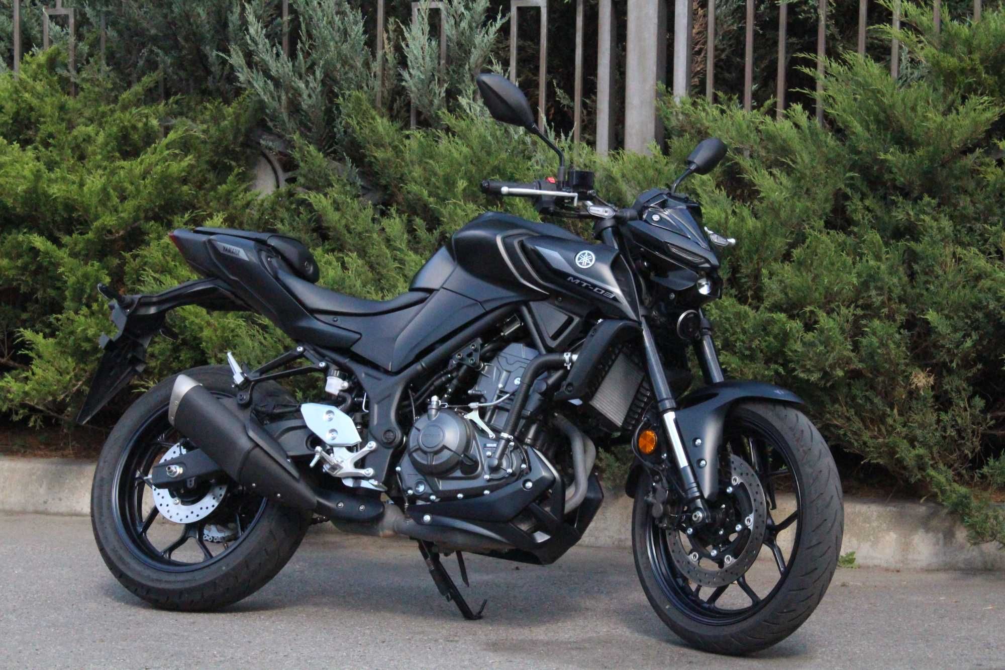 Мотоцикл Yamaha MT-03 2025