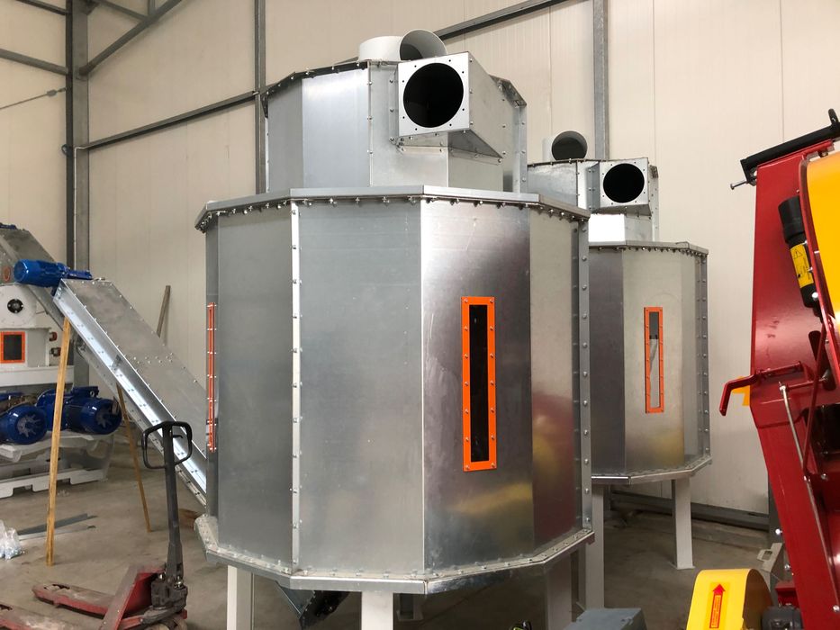 POLSKI zbiornik buforowy z wygarniaczem