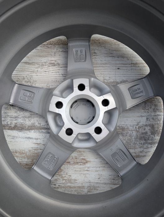 4x Nowe Alufelgi felgi 5x100 6Jx15 Et 38 Otwór 57.1 mm