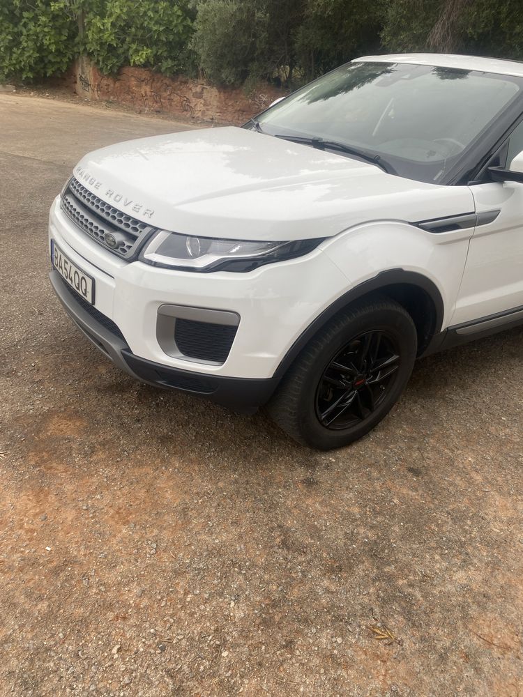 Range rover evoque