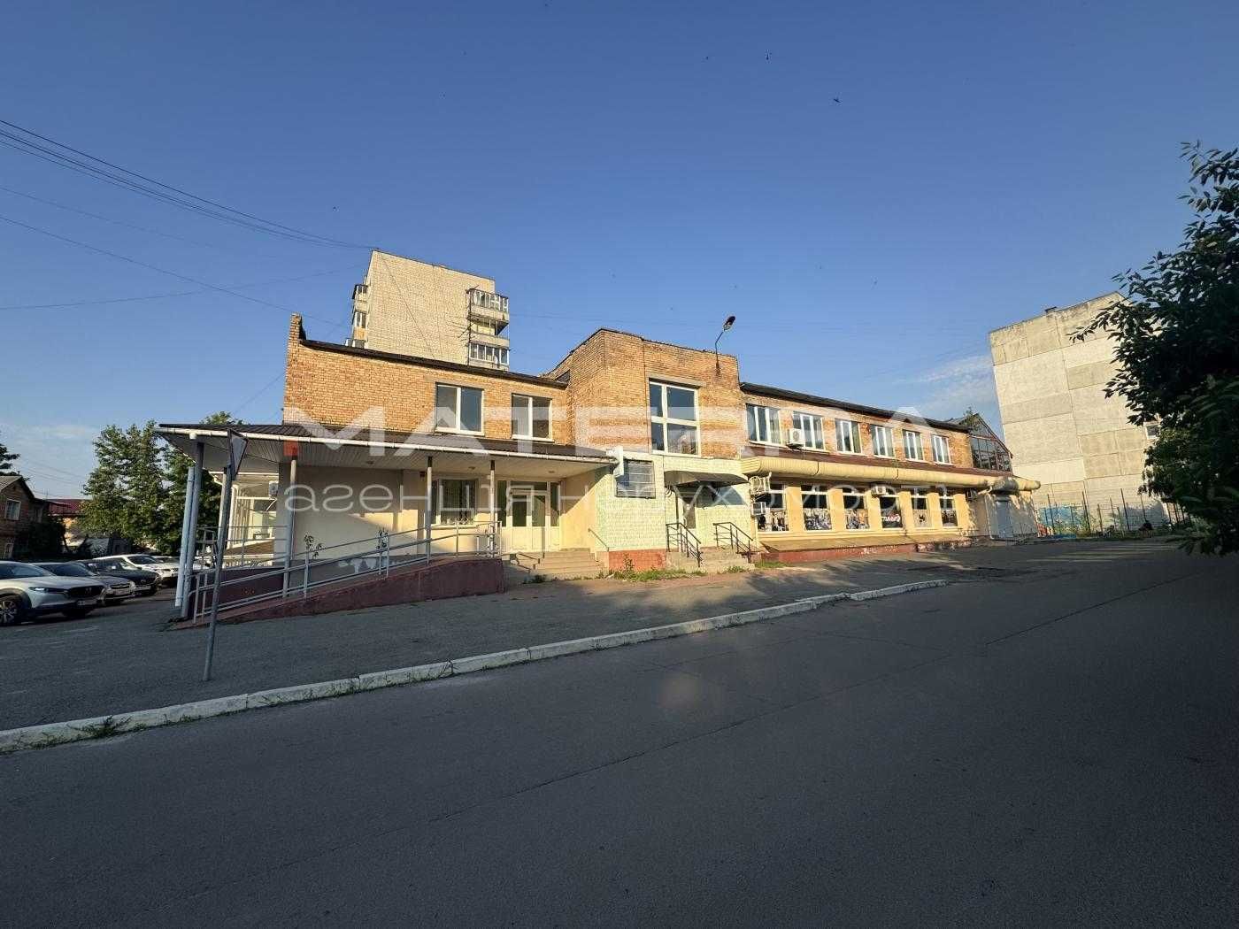 Продаж діючого бізнесу Фітнес клуб Комерційне приміщення 890 м2