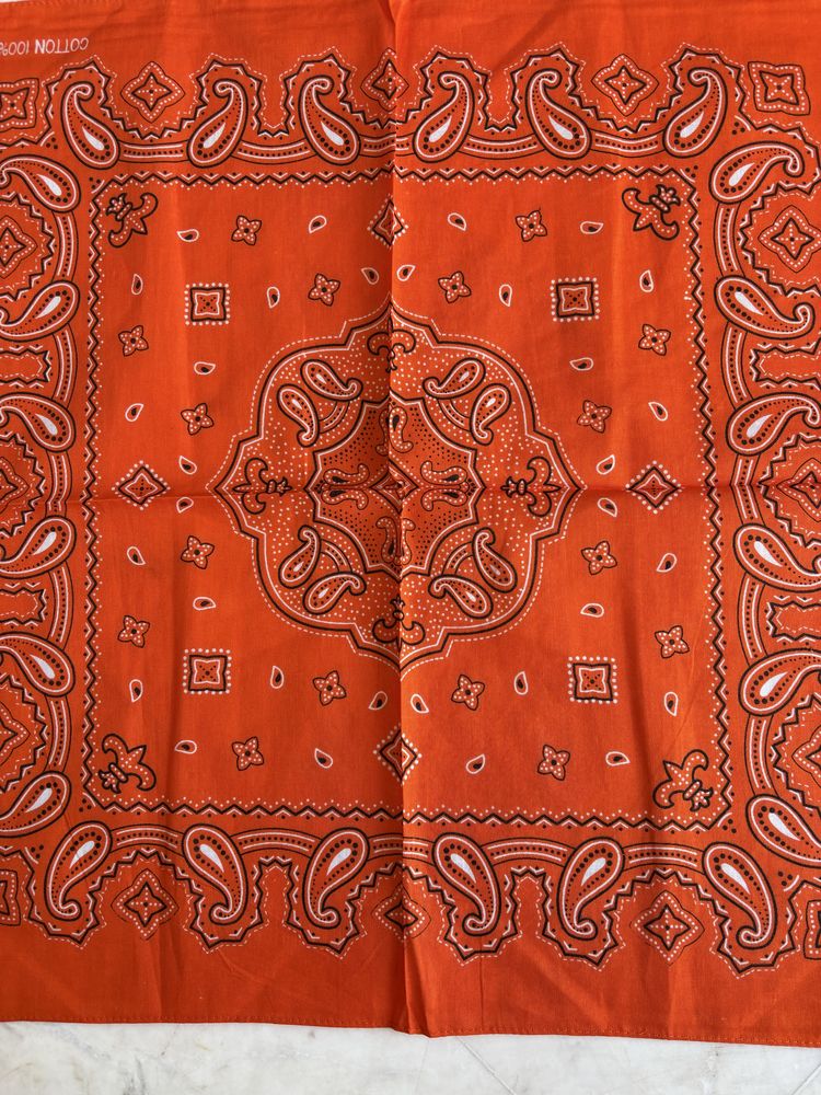 Bandana ze wzorami