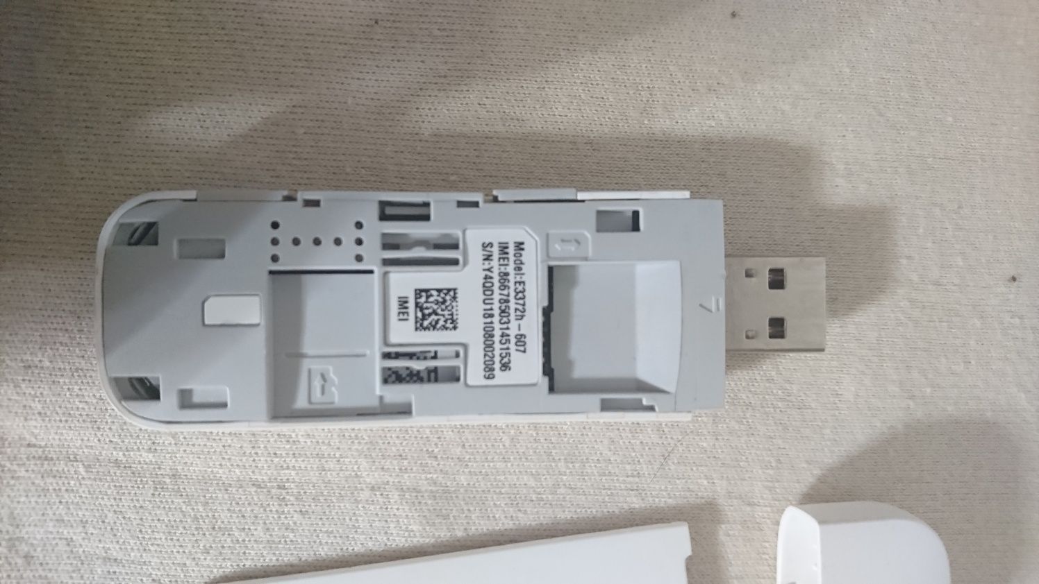 3G/4G LTE Huawei E3372H-607 модэм+ Xiaomi R1C wifi mini роутер