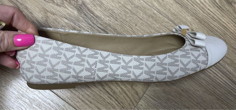Baleriny logowane Michael Kors 39