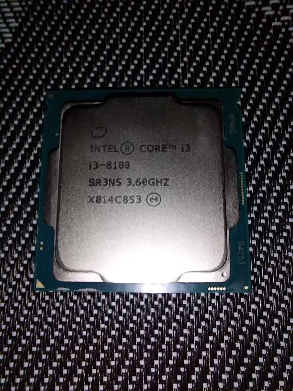 Procesor Intel Core i3-8100